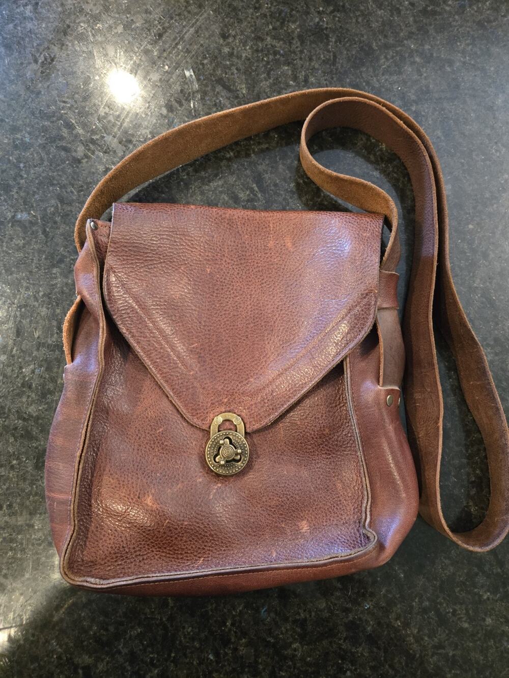 Robert Mason Brown Leather Satchel Handmade In USA Unique Clasp Nice Condition